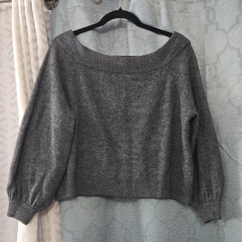 H&M Boatneck Gray Sweater